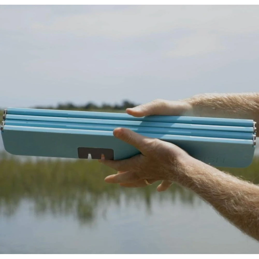 Toadfish Stowaway Folding Cutting Board W/Built-in Knife